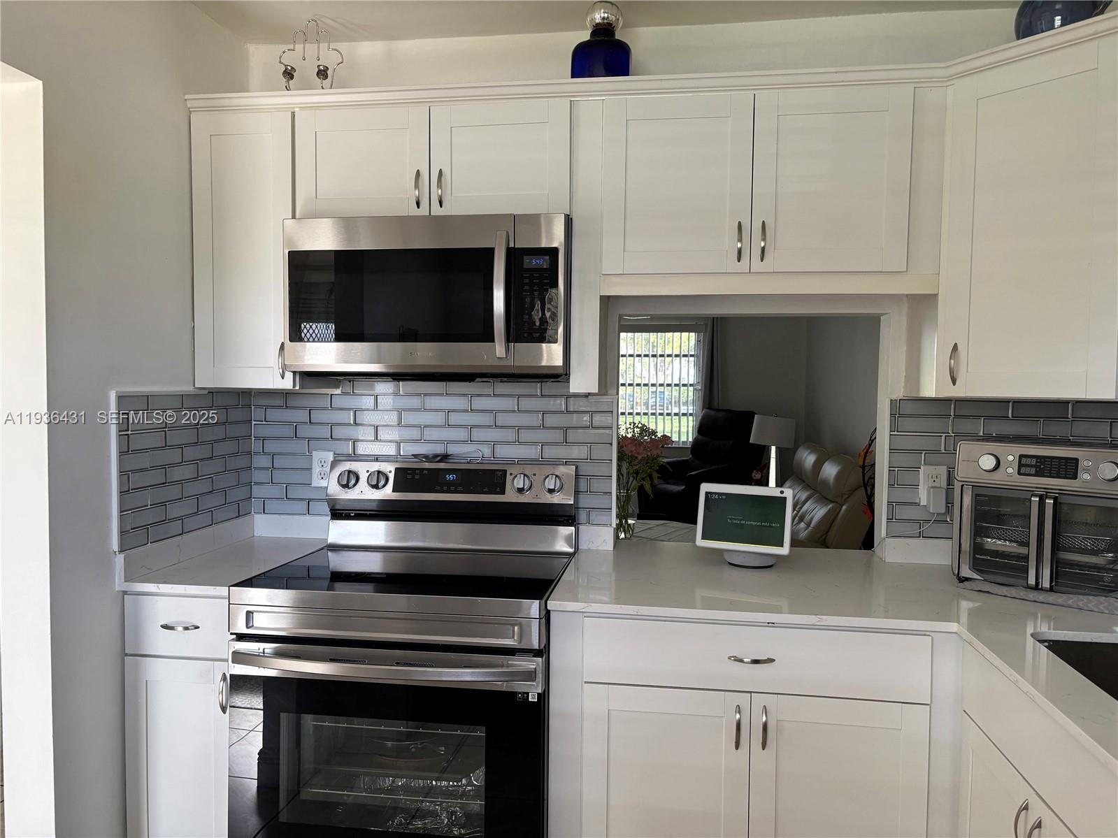 CAMBRIDGE HOUSE WEST - Residential Lease