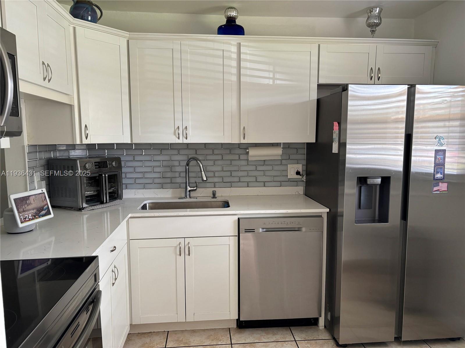 CAMBRIDGE HOUSE WEST - Residential Lease