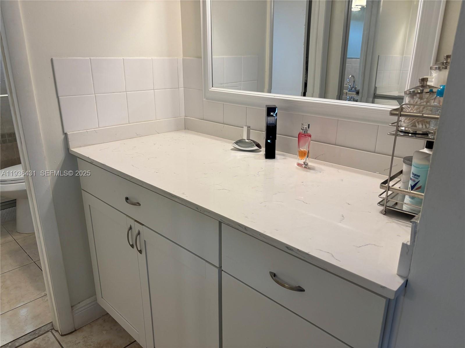 CAMBRIDGE HOUSE WEST - Residential Lease