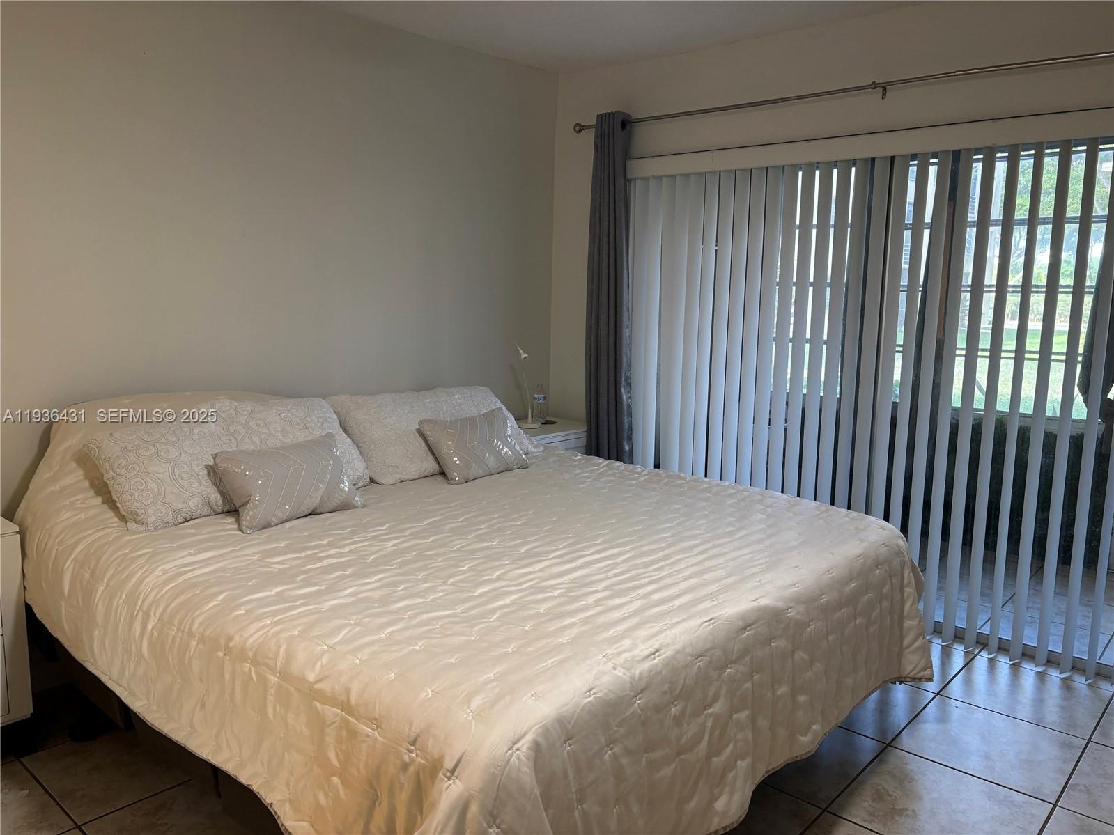 CAMBRIDGE HOUSE WEST - Residential Lease