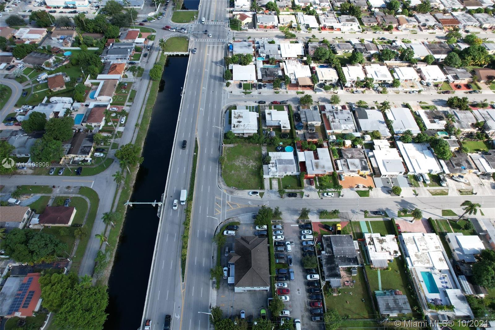 CAROLE ANNE PARK - Land