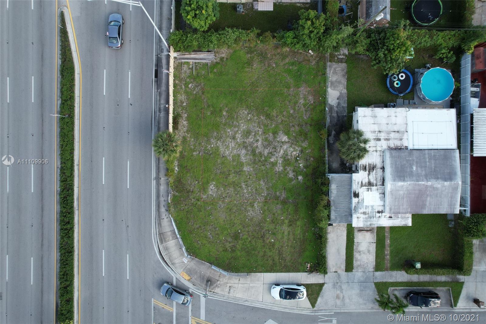 CAROLE ANNE PARK - Land