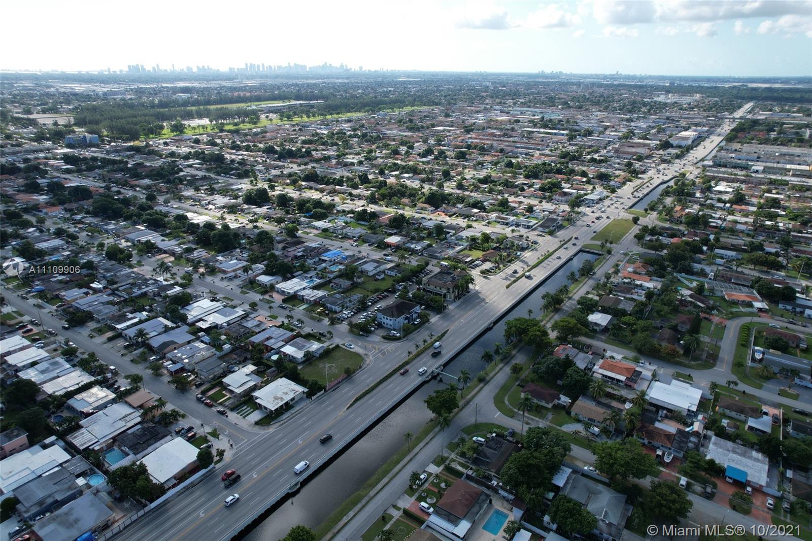 CAROLE ANNE PARK - Land