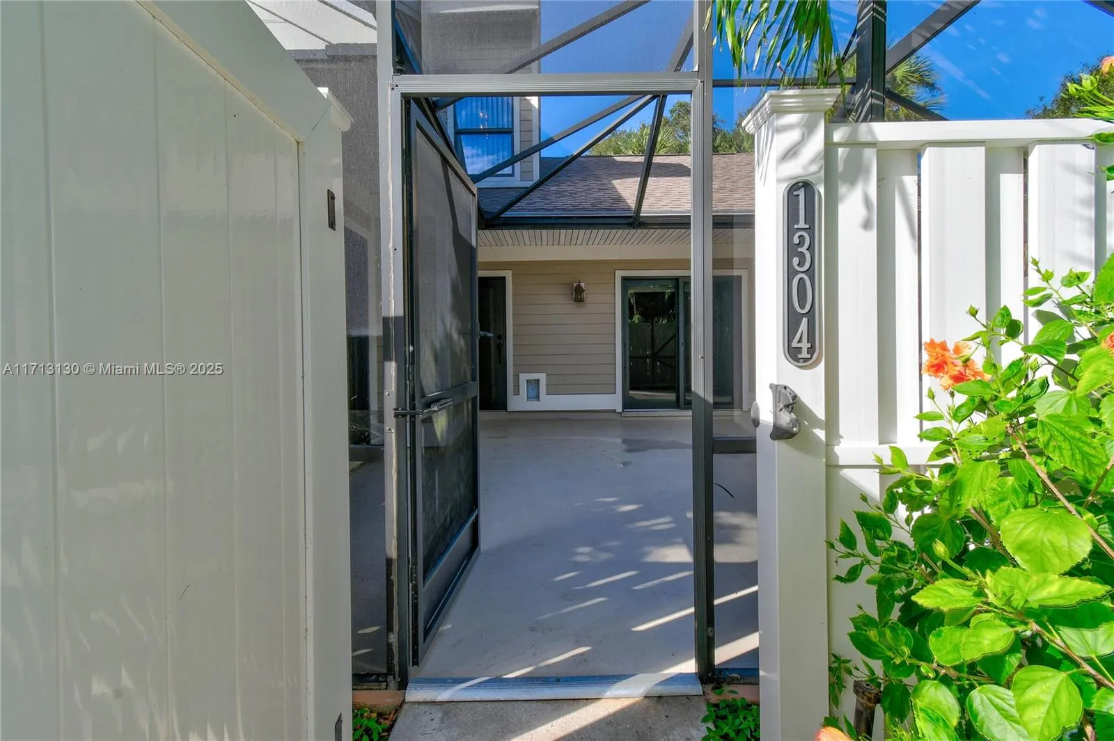 Jupiter, Florida 33458, United States, 3 Bedrooms Bedrooms, ,3 BathroomsBathrooms,Residential,Pending,24541