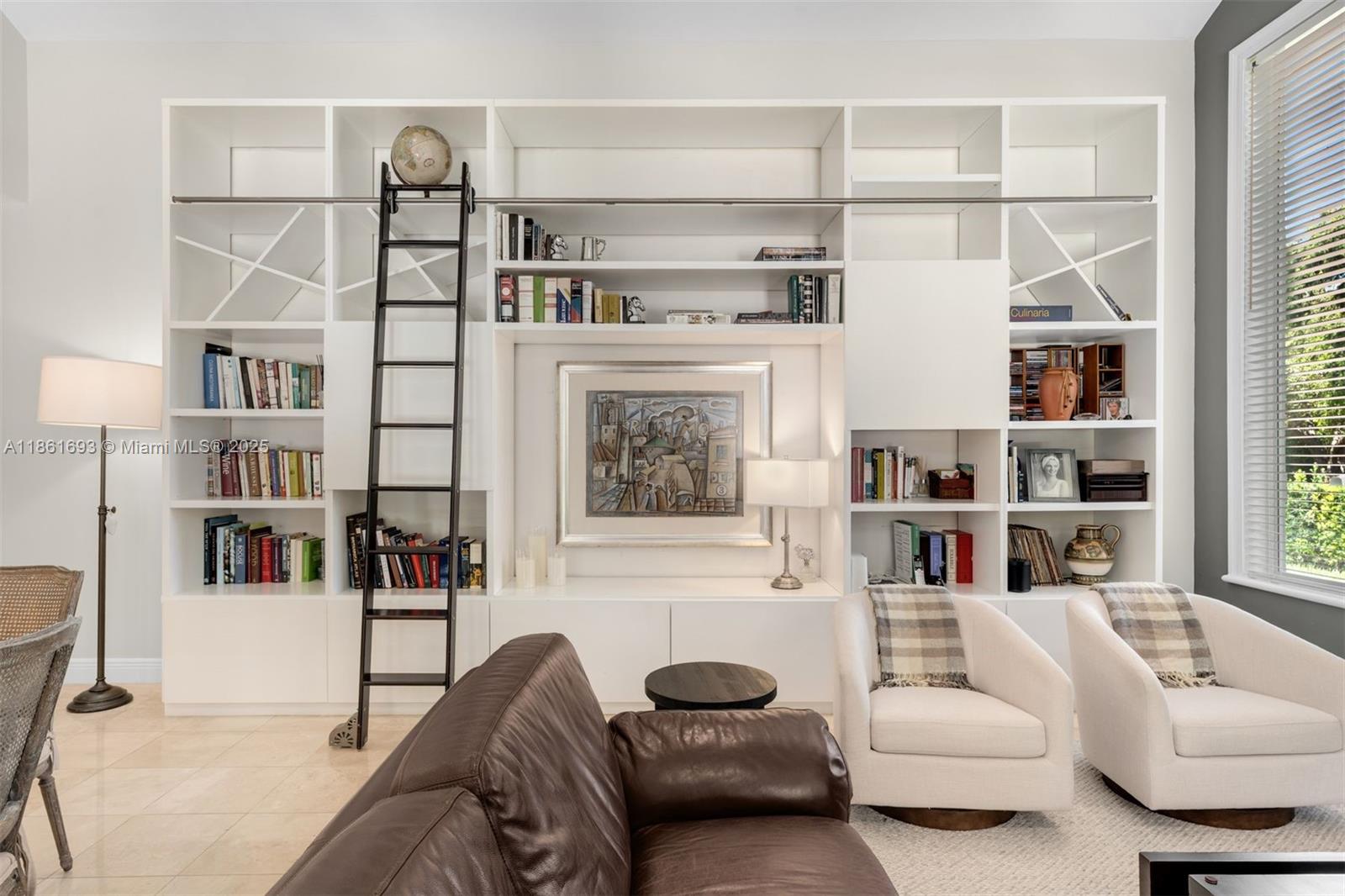 ROCKDALE ESTATES - Residential