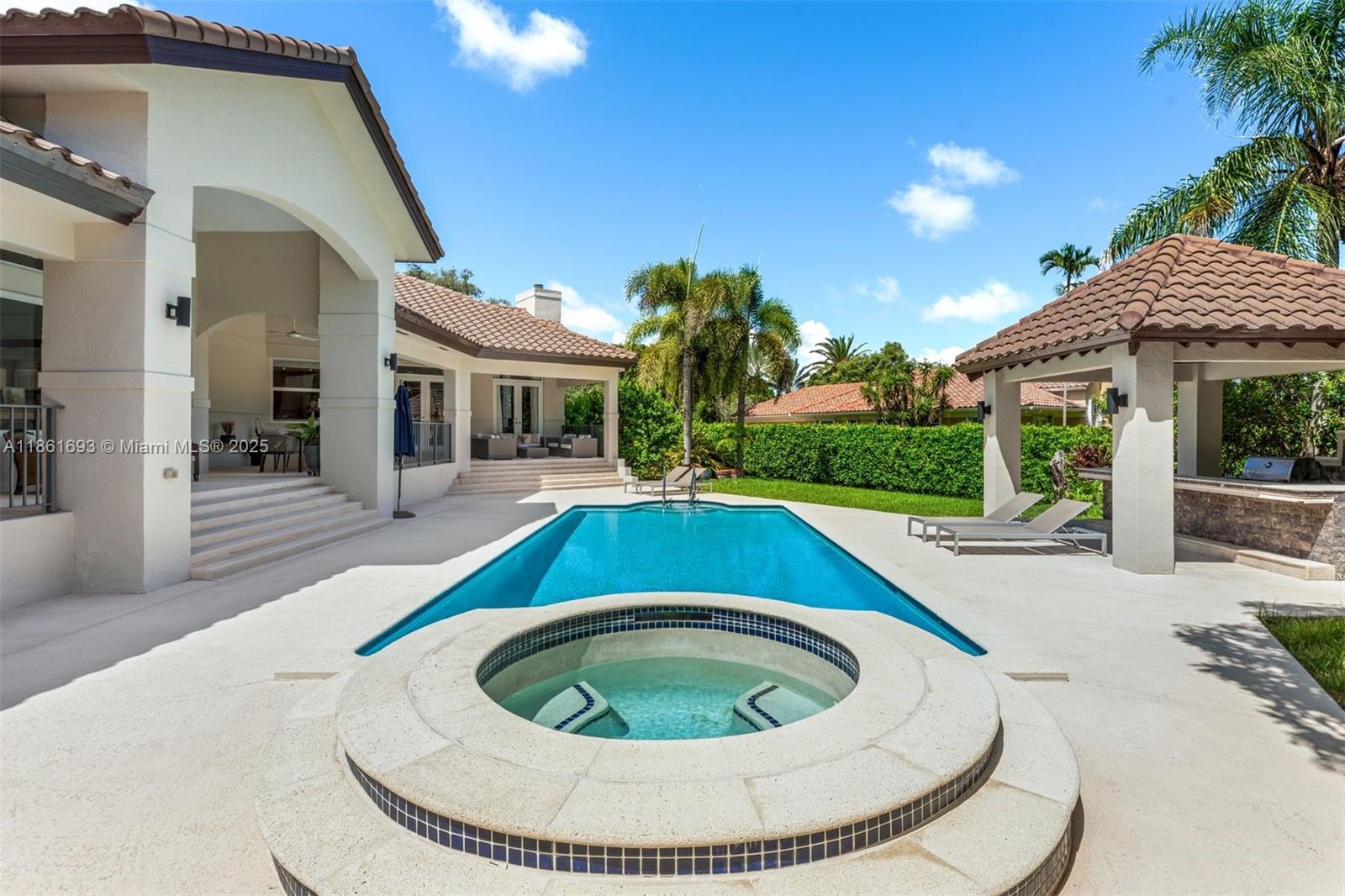 ROCKDALE ESTATES - Residential