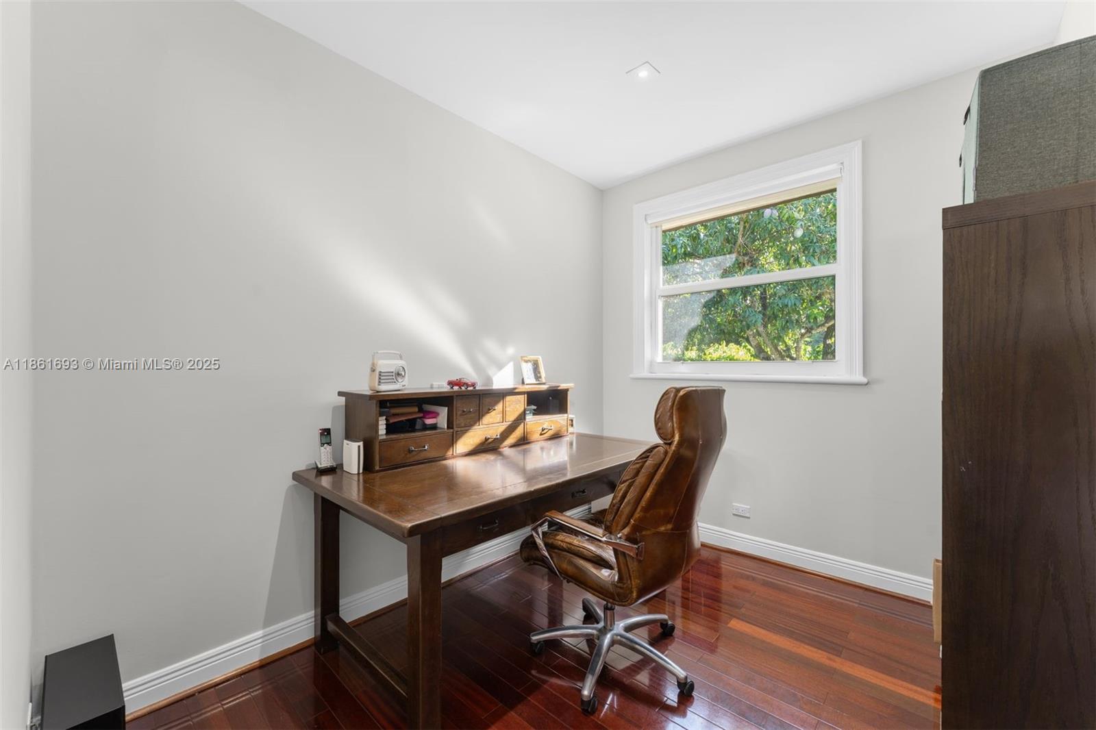 ROCKDALE ESTATES - Residential