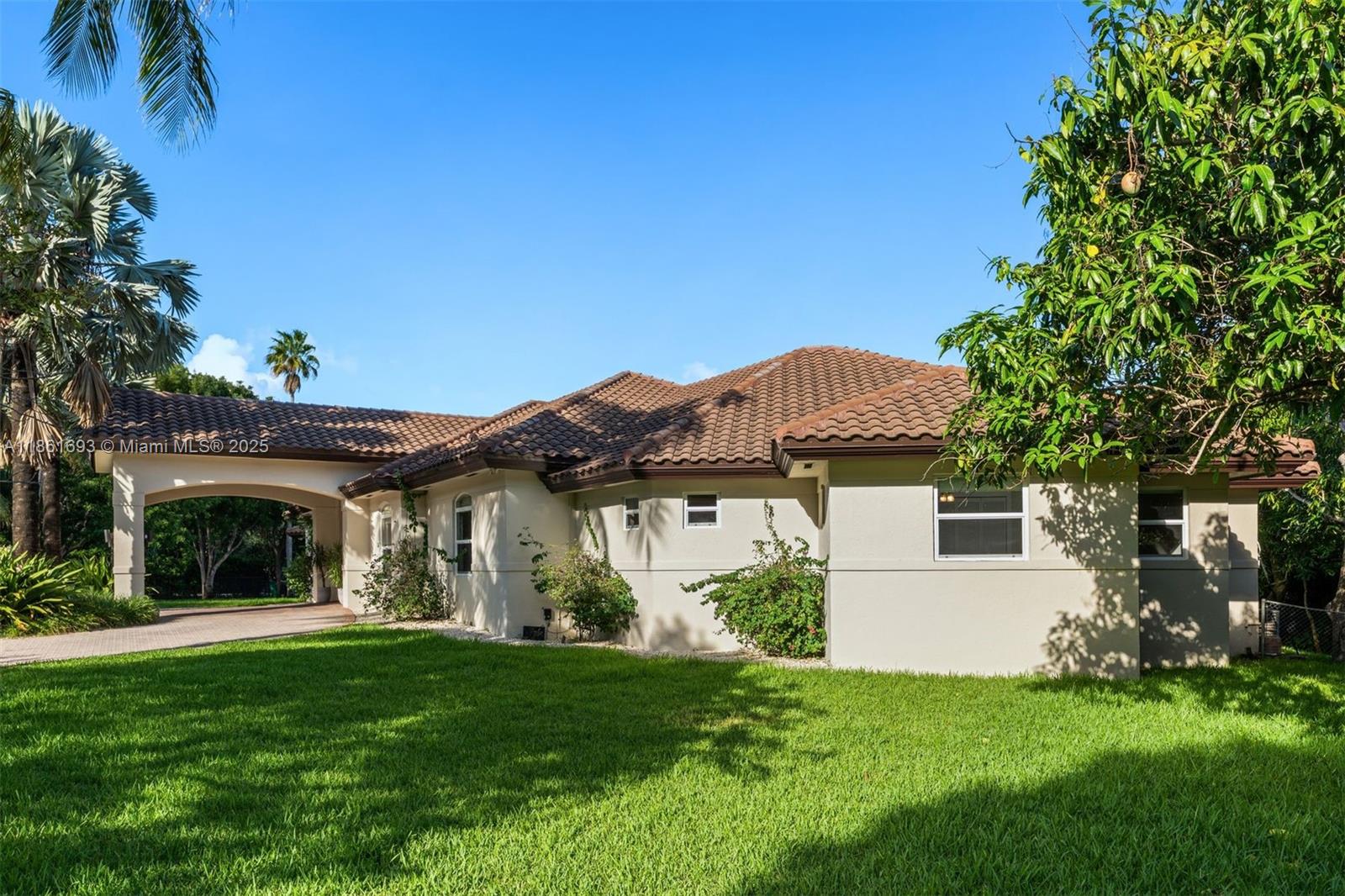 ROCKDALE ESTATES - Residential