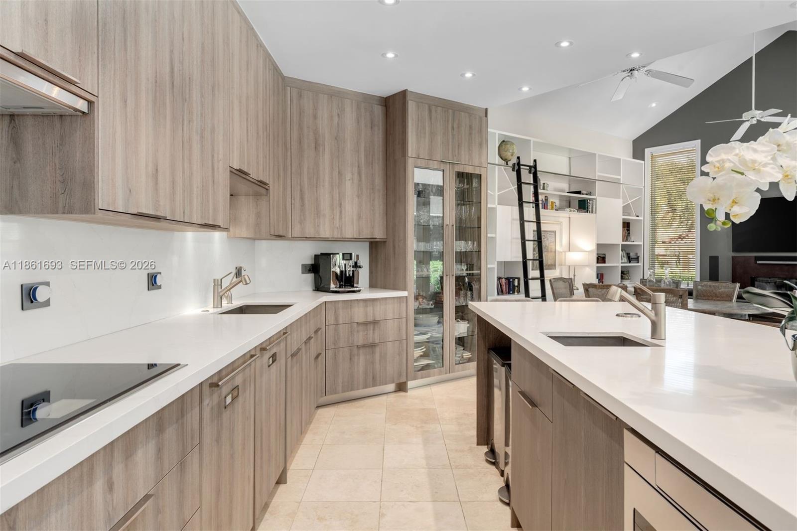 ROCKDALE ESTATES - Residential