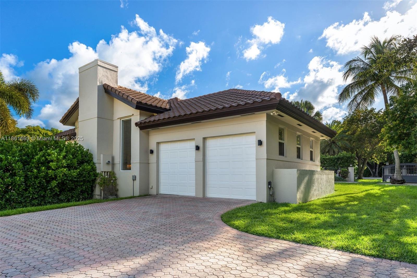 ROCKDALE ESTATES - Residential