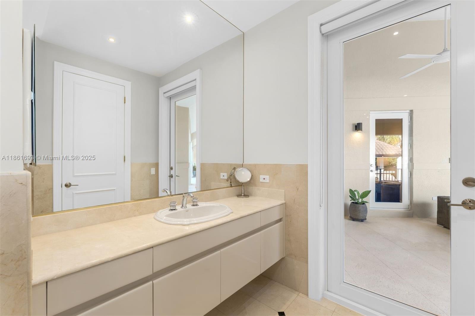 ROCKDALE ESTATES - Residential