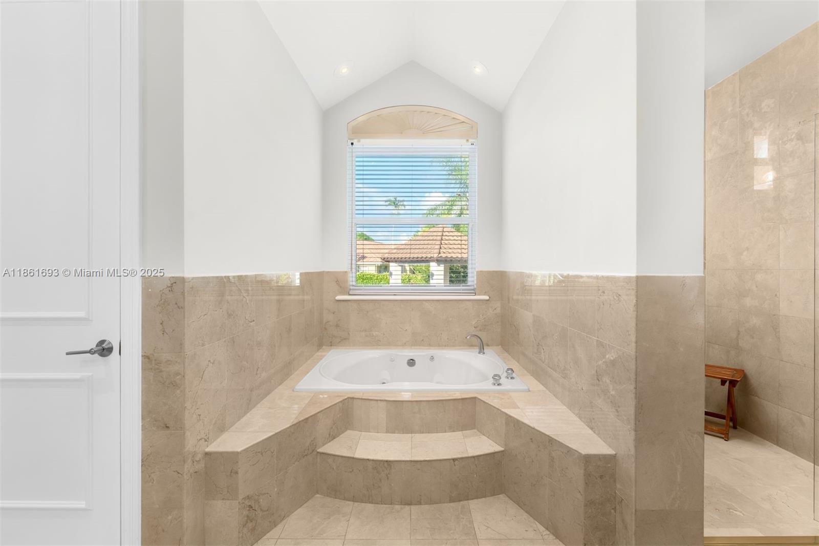 ROCKDALE ESTATES - Residential