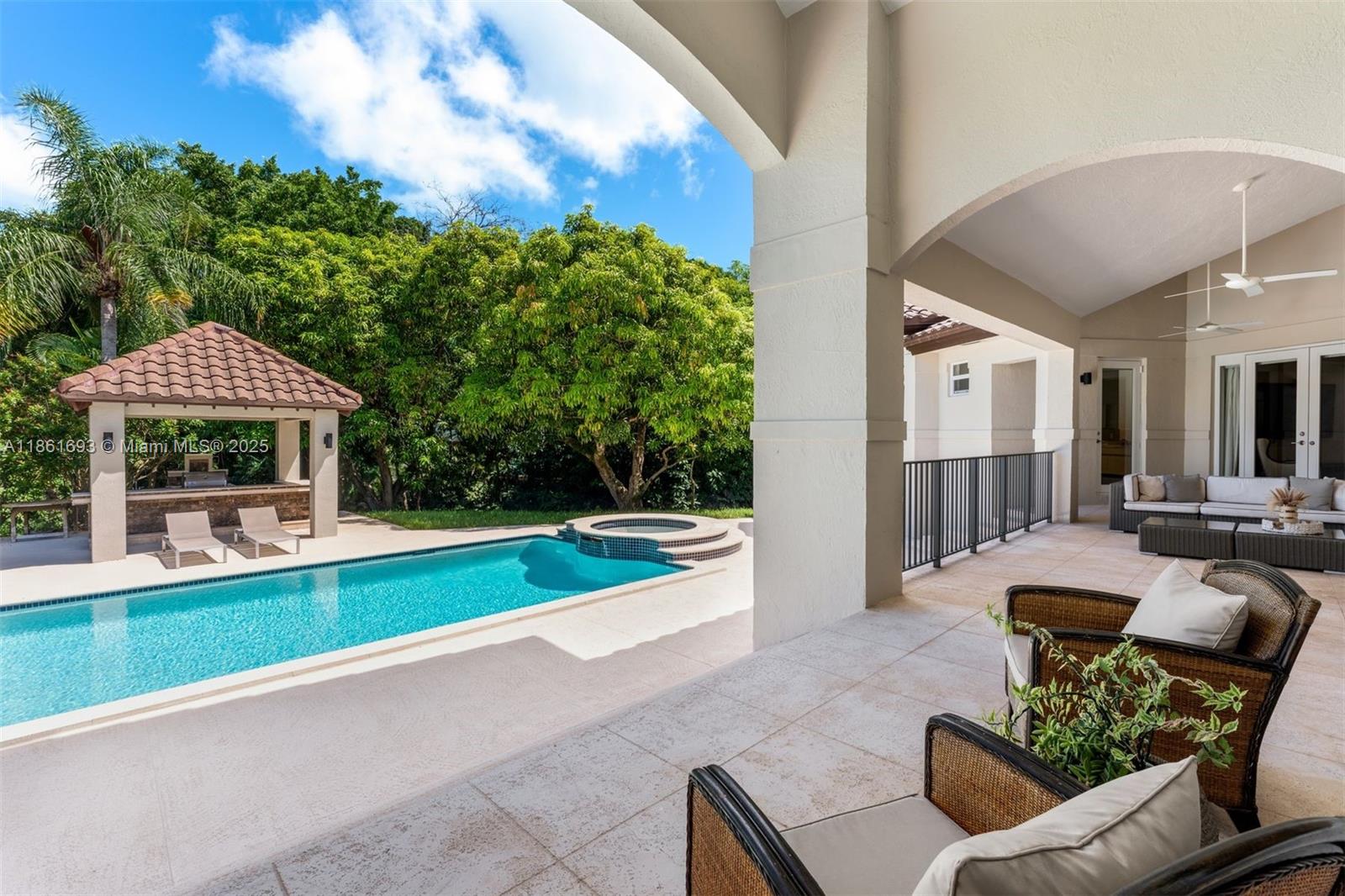 ROCKDALE ESTATES - Residential