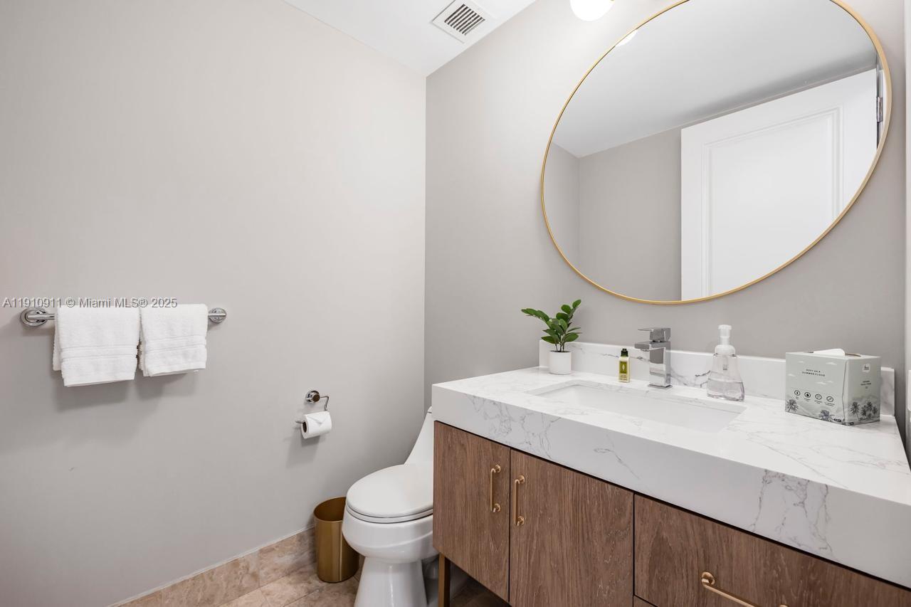 MILLENNIUM TOWER CONDOMIN - Residential Lease