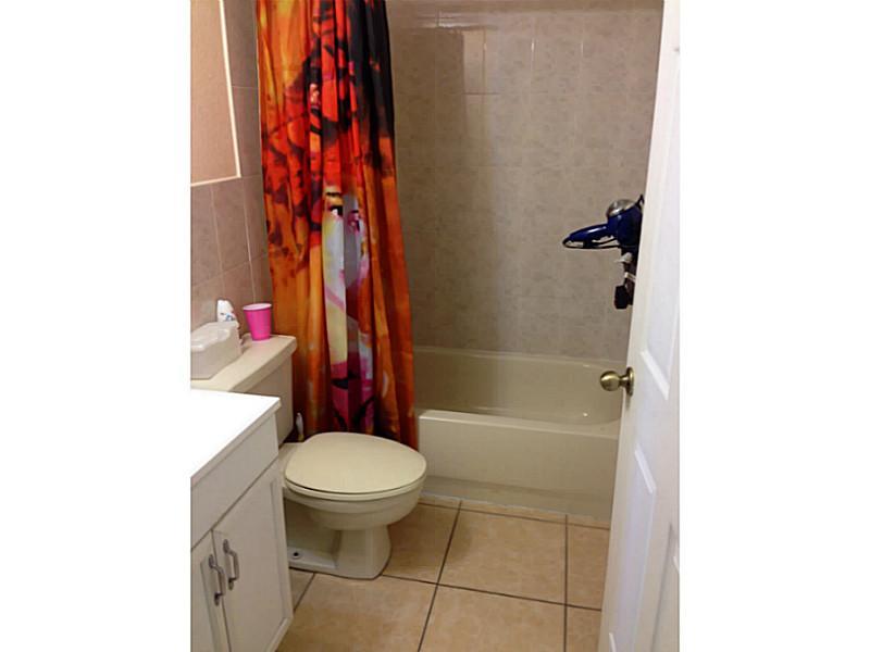 PARK I CONDO - Residential Lease