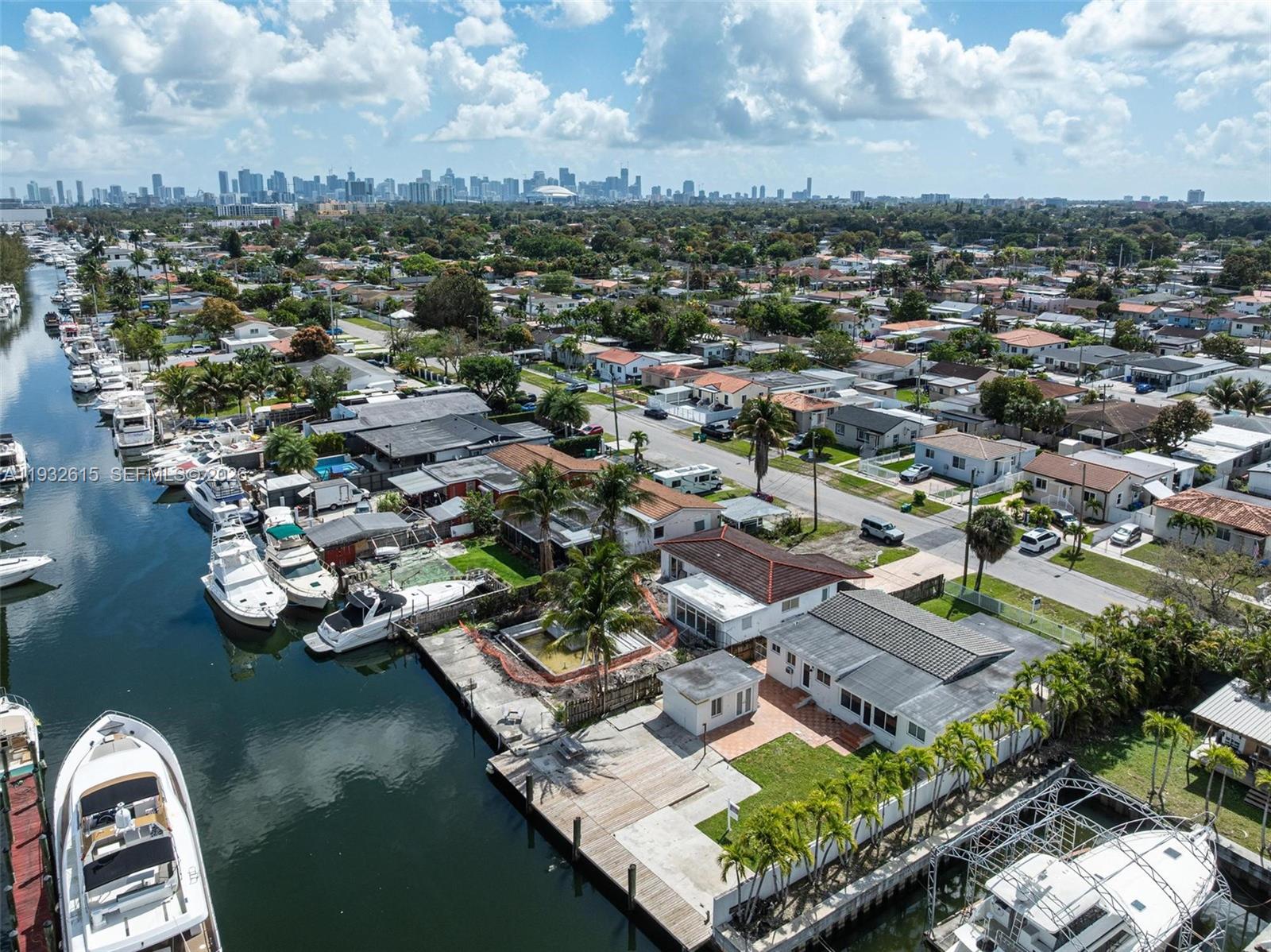 GRAPELAND HEIGHTS 2ND SEC - Residential