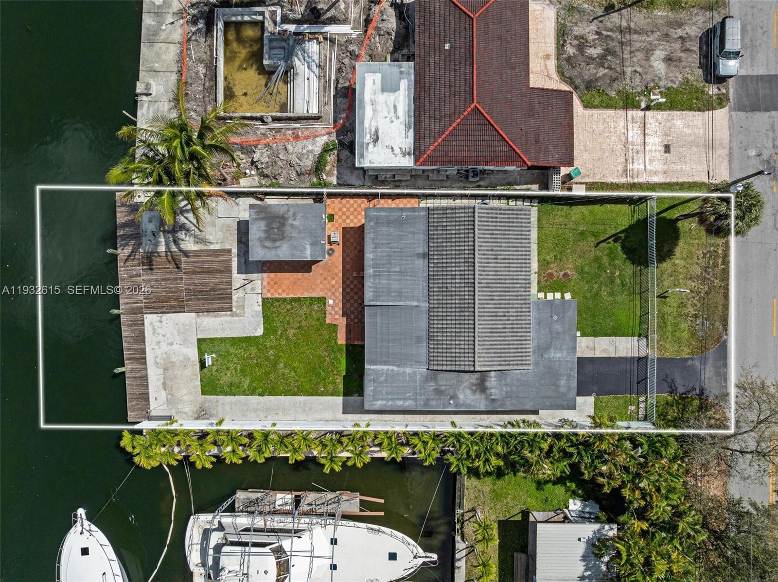 GRAPELAND HEIGHTS 2ND SEC - Residential