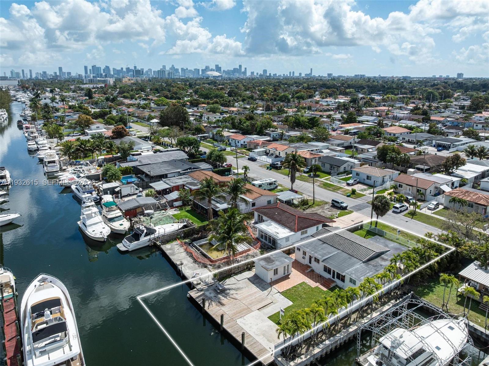 GRAPELAND HEIGHTS 2ND SEC - Residential