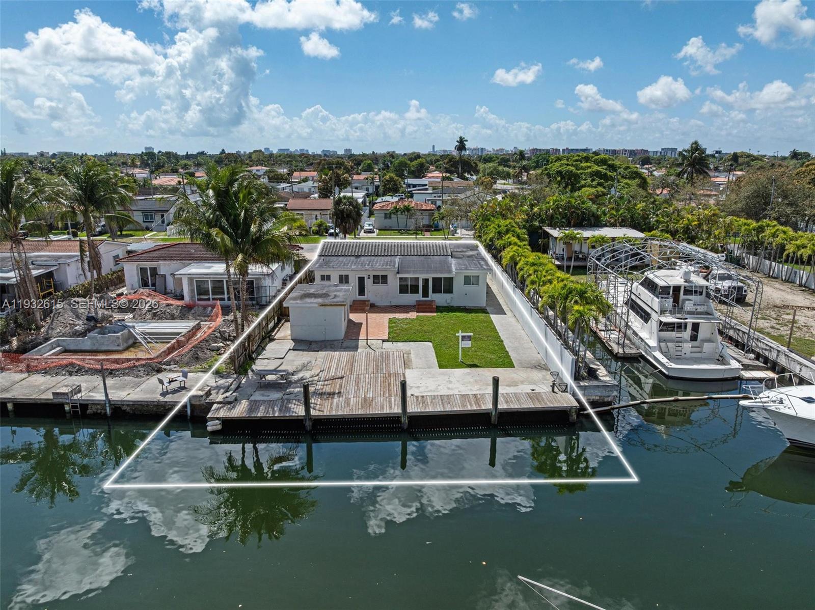 GRAPELAND HEIGHTS 2ND SEC - Residential