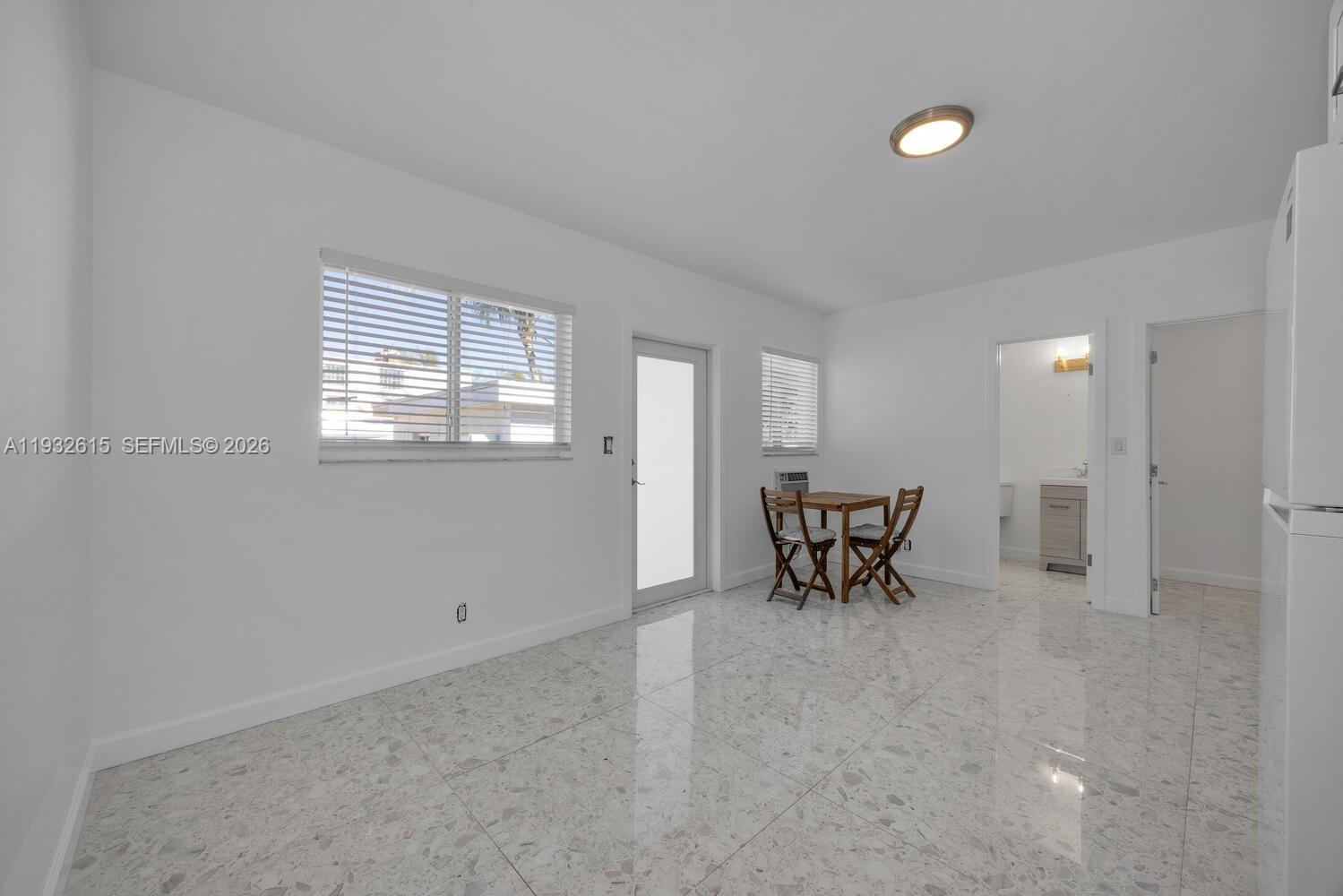 GRAPELAND HEIGHTS 2ND SEC - Residential