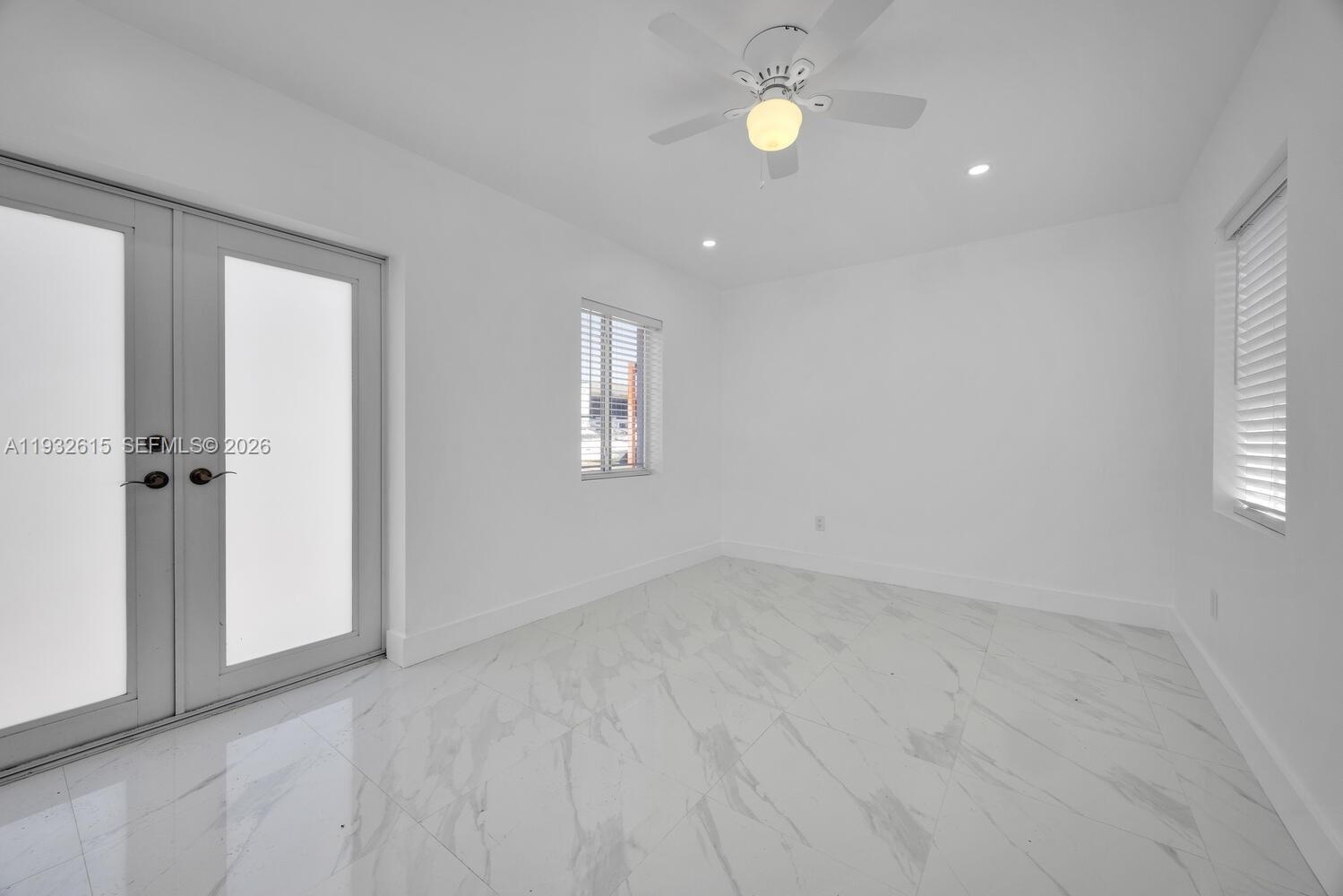 GRAPELAND HEIGHTS 2ND SEC - Residential