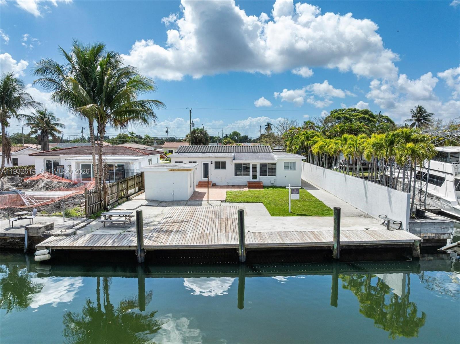 GRAPELAND HEIGHTS 2ND SEC - Residential