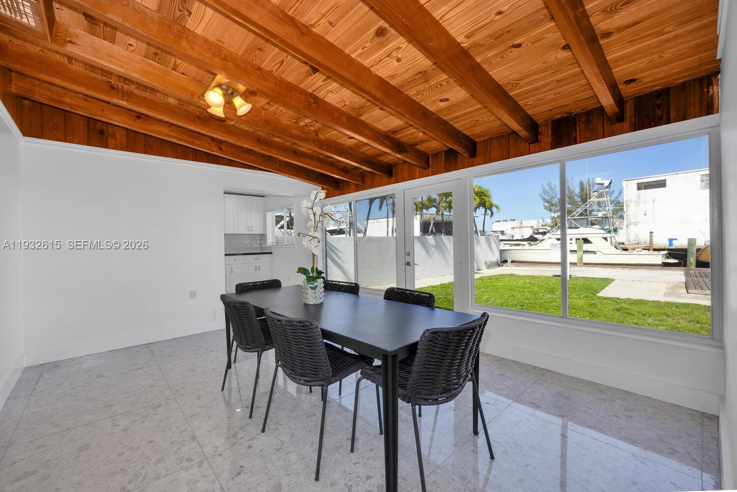 GRAPELAND HEIGHTS 2ND SEC - Residential