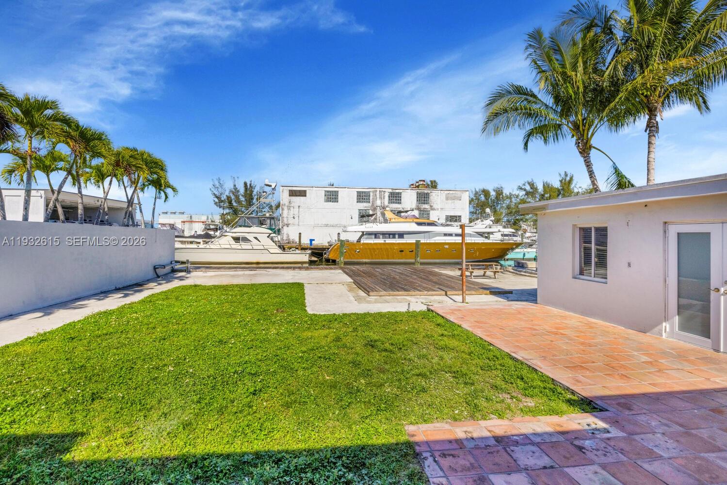 GRAPELAND HEIGHTS 2ND SEC - Residential