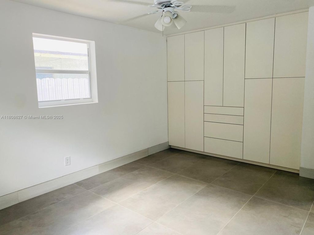 Photo of 2820 NW 14th Ct, Fort Lauderdale, FL 33311 (MLS # A11808627)