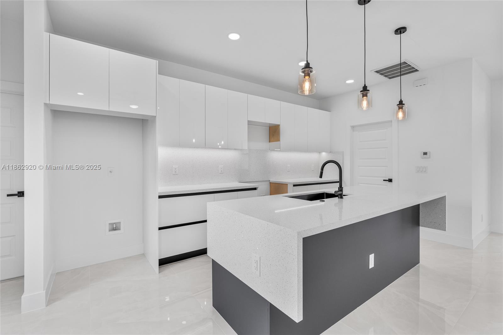 Sunshine - Residential