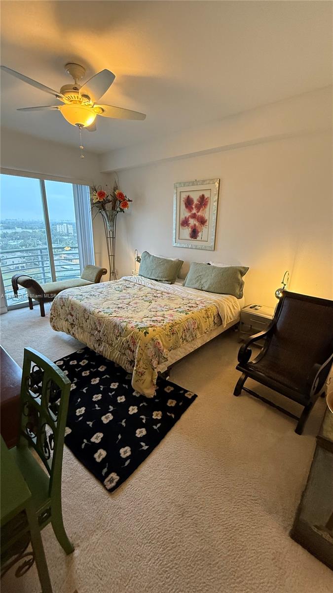 RADIUS CONDO - Residential