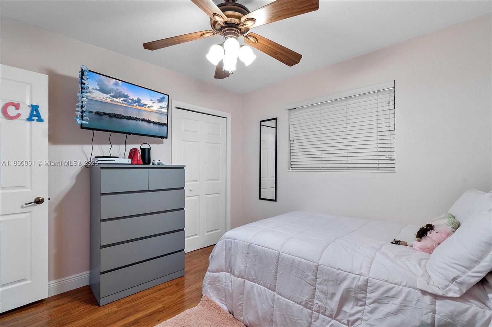 MIAMI LAKES LAKE MARTHA S - Residential