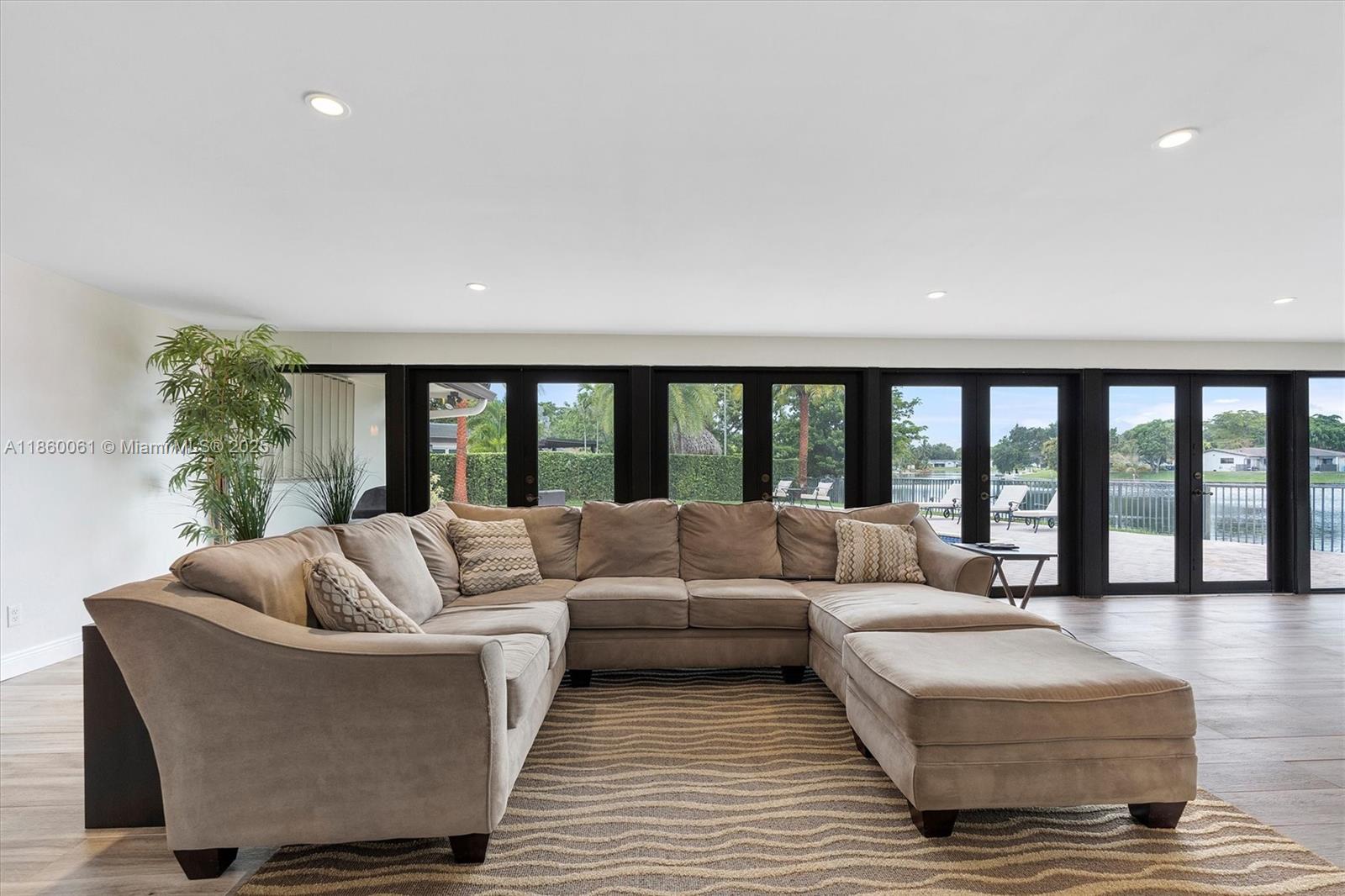 MIAMI LAKES LAKE MARTHA S - Residential