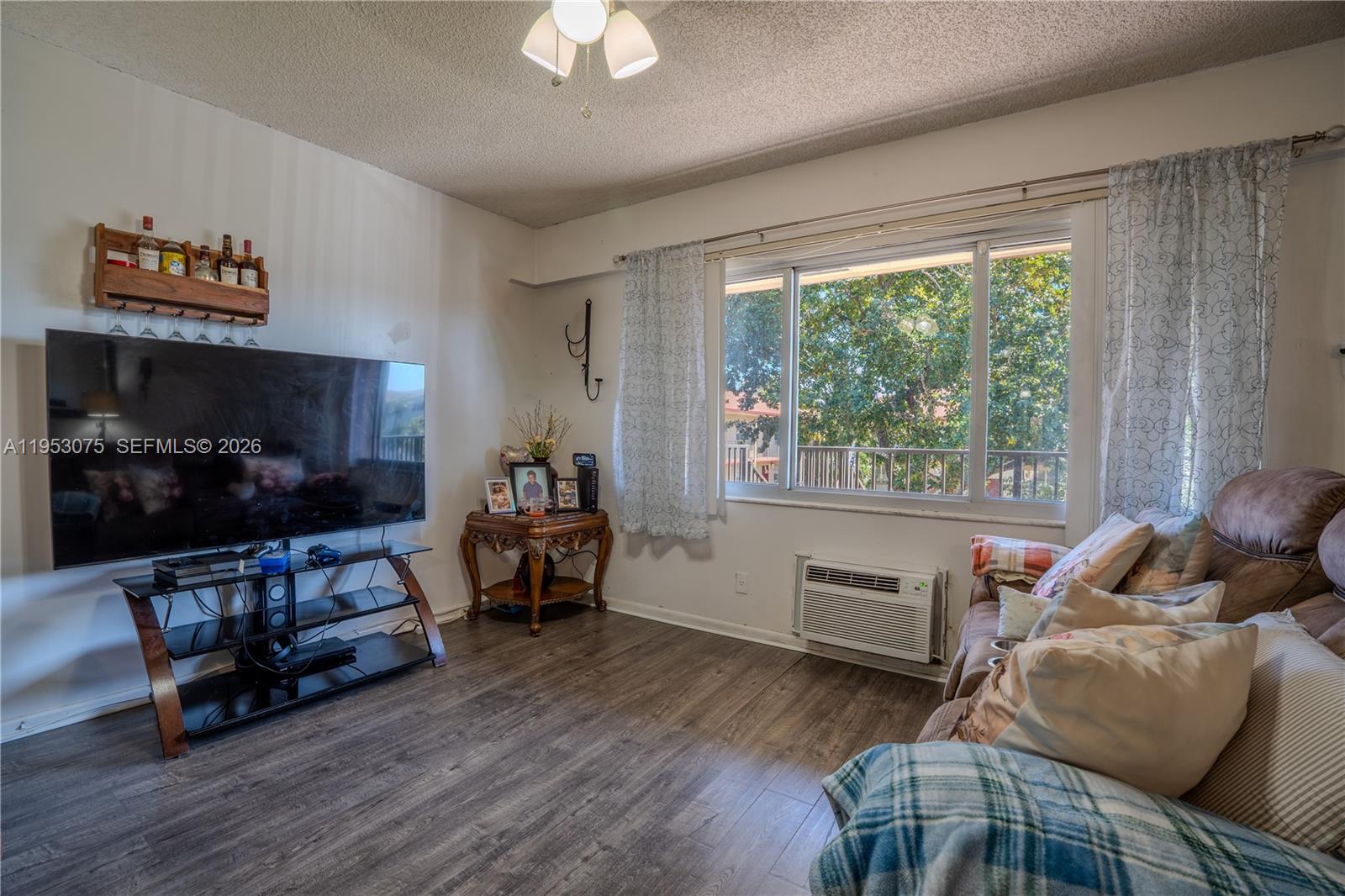 NEW HAMPTON AT CENTURY VI - Residential