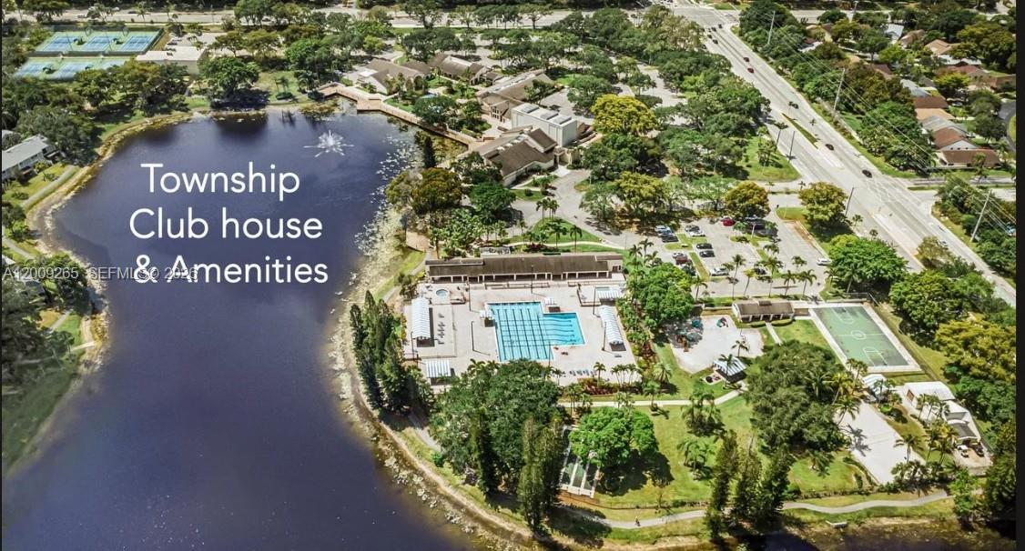 POND APPLE PLACE II CONDO - Residential