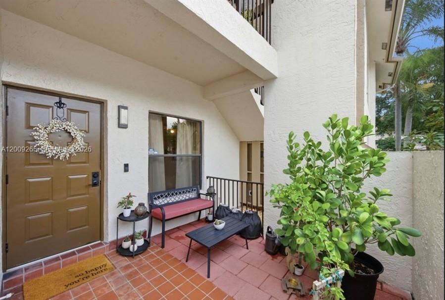 POND APPLE PLACE II CONDO - Residential