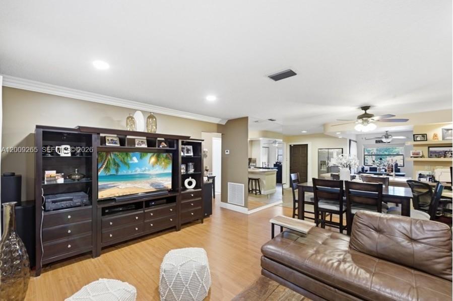 POND APPLE PLACE II CONDO - Residential