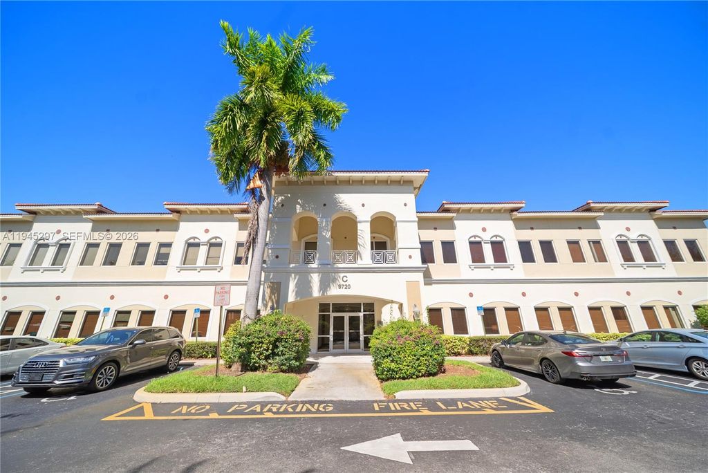 Photo of 9720 Stirling Rd #109C, Cooper City, FL 33024 (MLS # A11945297)