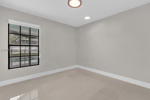 Tiny photo for 1486 Hyde Park Dr, Other, FL 32792 (MLS # A12077246)