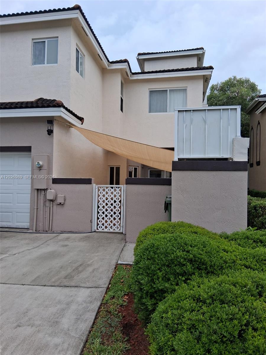TOWNGATE NORTH - Residential