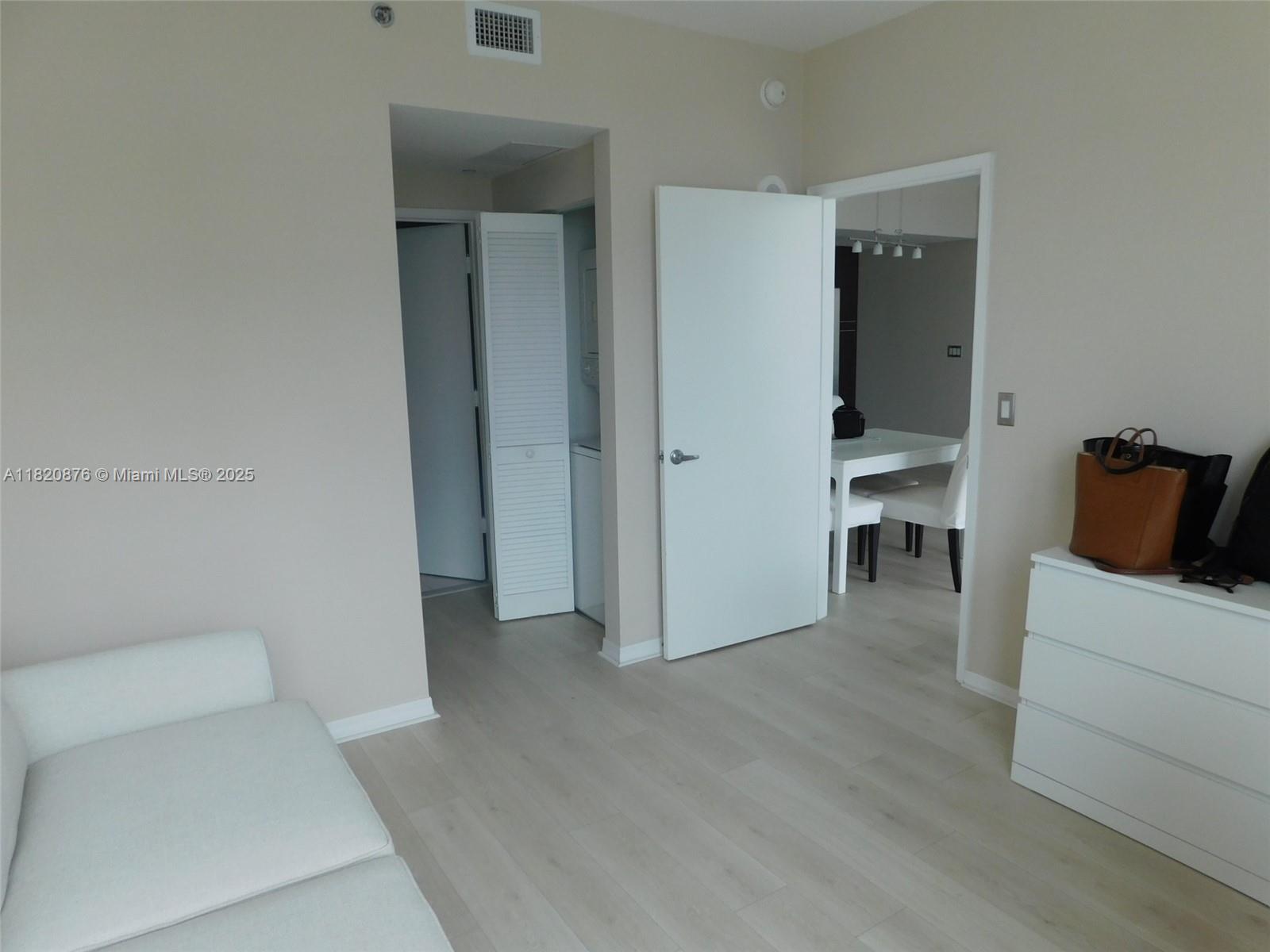 THE PLAZA - Residential Lease