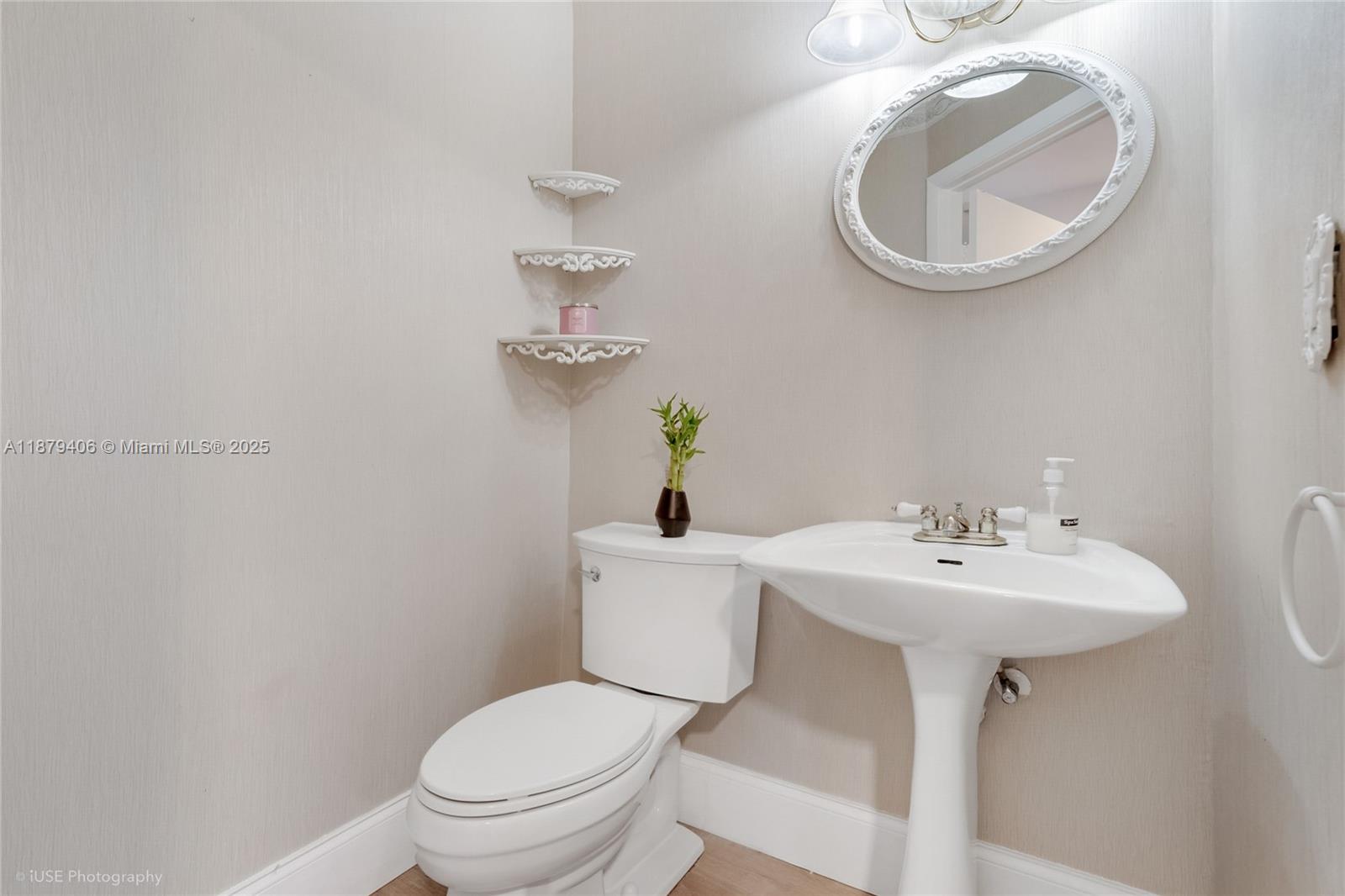 KARANDA VILLAGE III-D CON - Residential