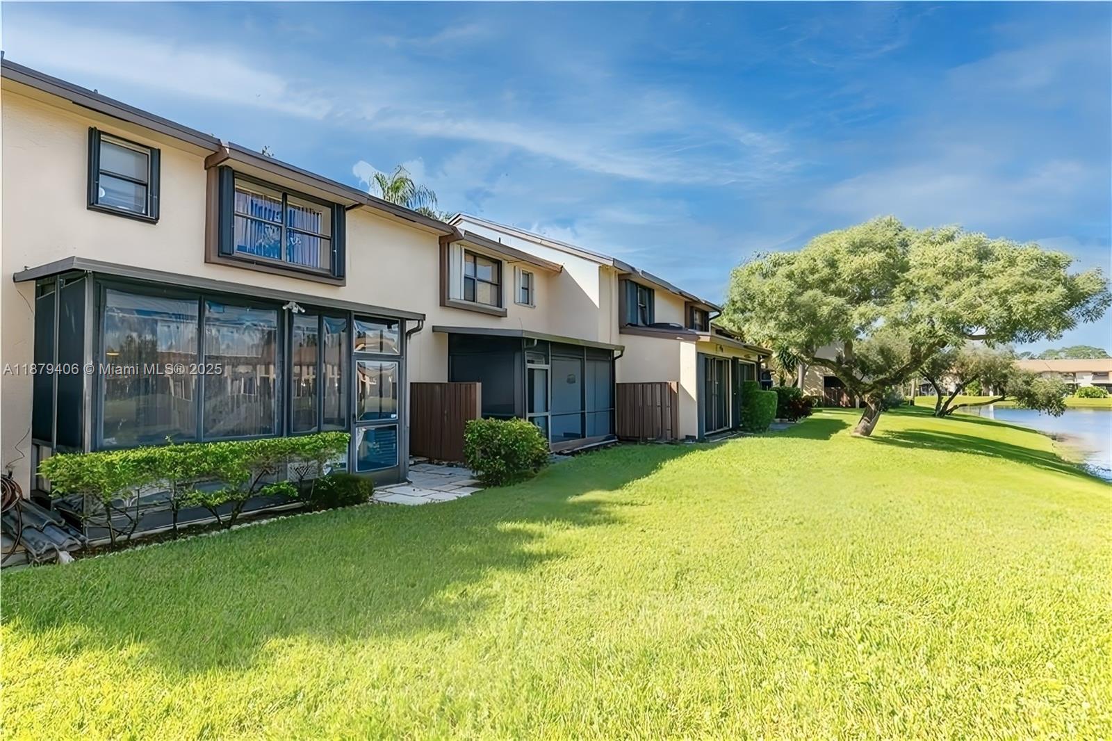 KARANDA VILLAGE III-D CON - Residential