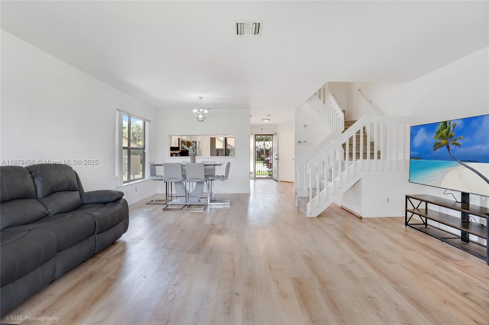 KARANDA VILLAGE III-D CON - Residential