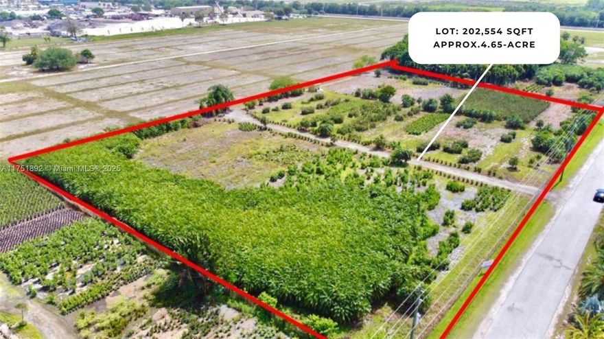 For Lease: $14,500/Month!!! Southwest Ranches, Adjacent lots totaling approximately 5 acres.
The property is already divided into two separate folio numbers: 503934090010 & 503934110010.
Fully fenced and currently used as a nursery. Available to lease 2.5 acres for $8,000/M.