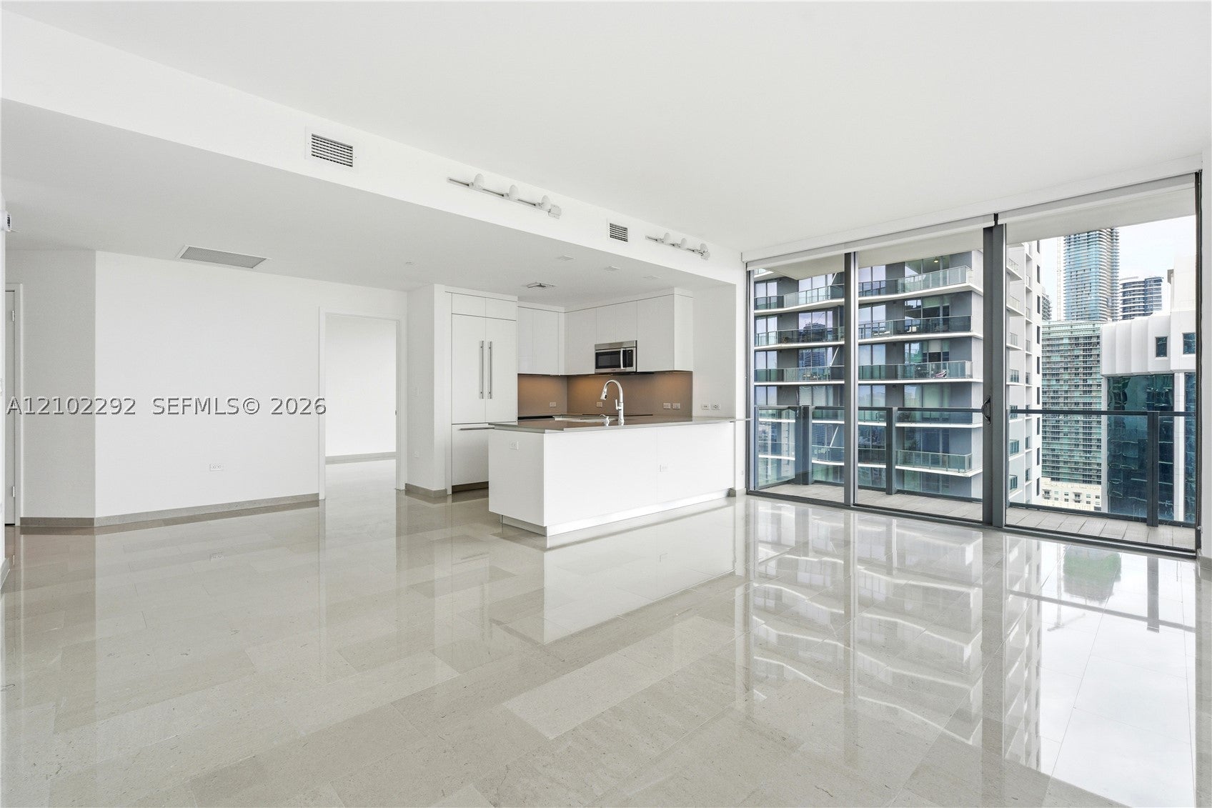 88 SW 7th St 2302