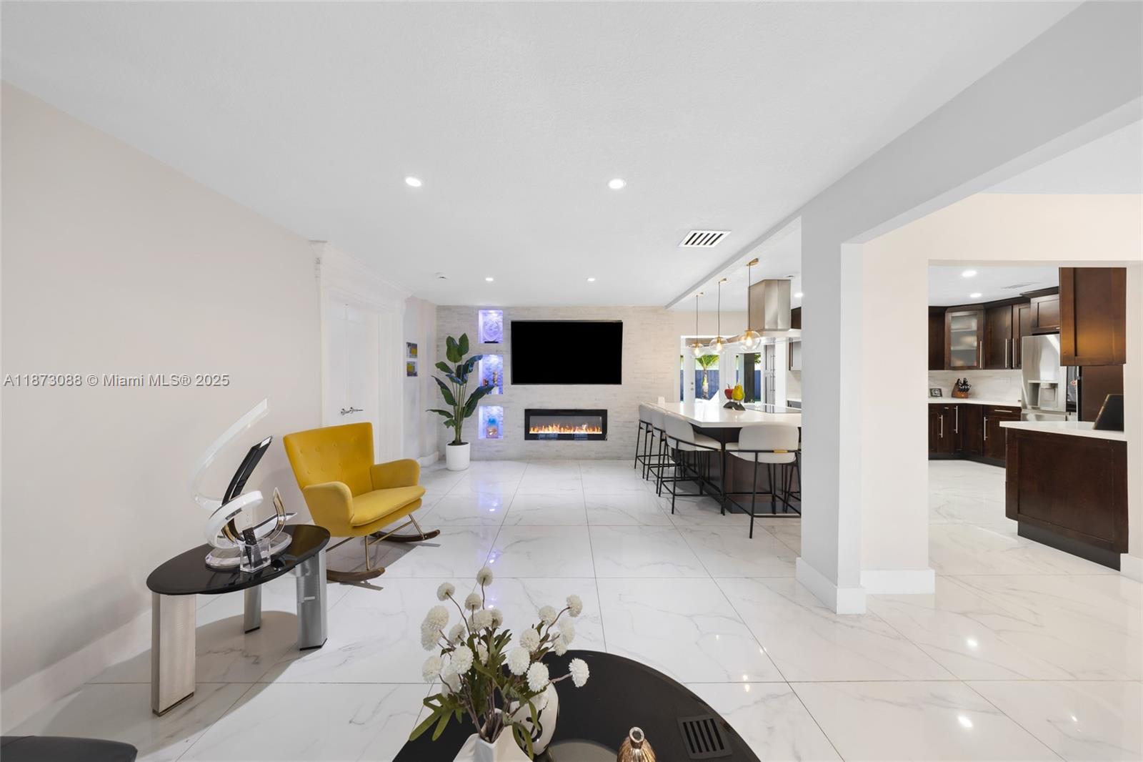 SAN SEBASTIAN UNIT 2 - Residential