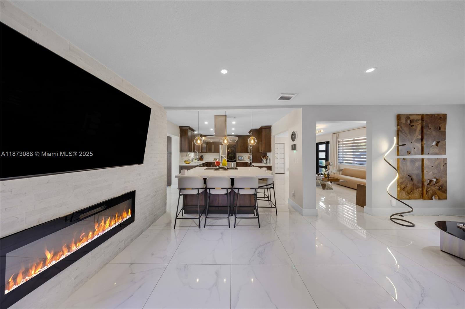 SAN SEBASTIAN UNIT 2 - Residential