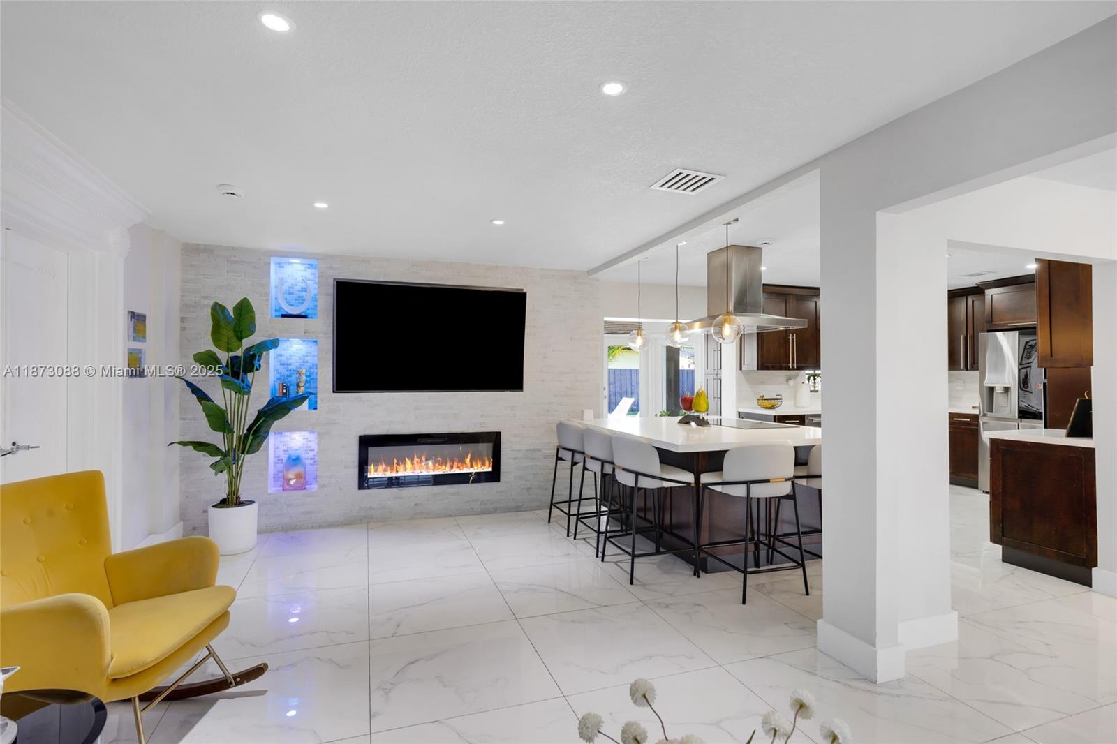 SAN SEBASTIAN UNIT 2 - Residential