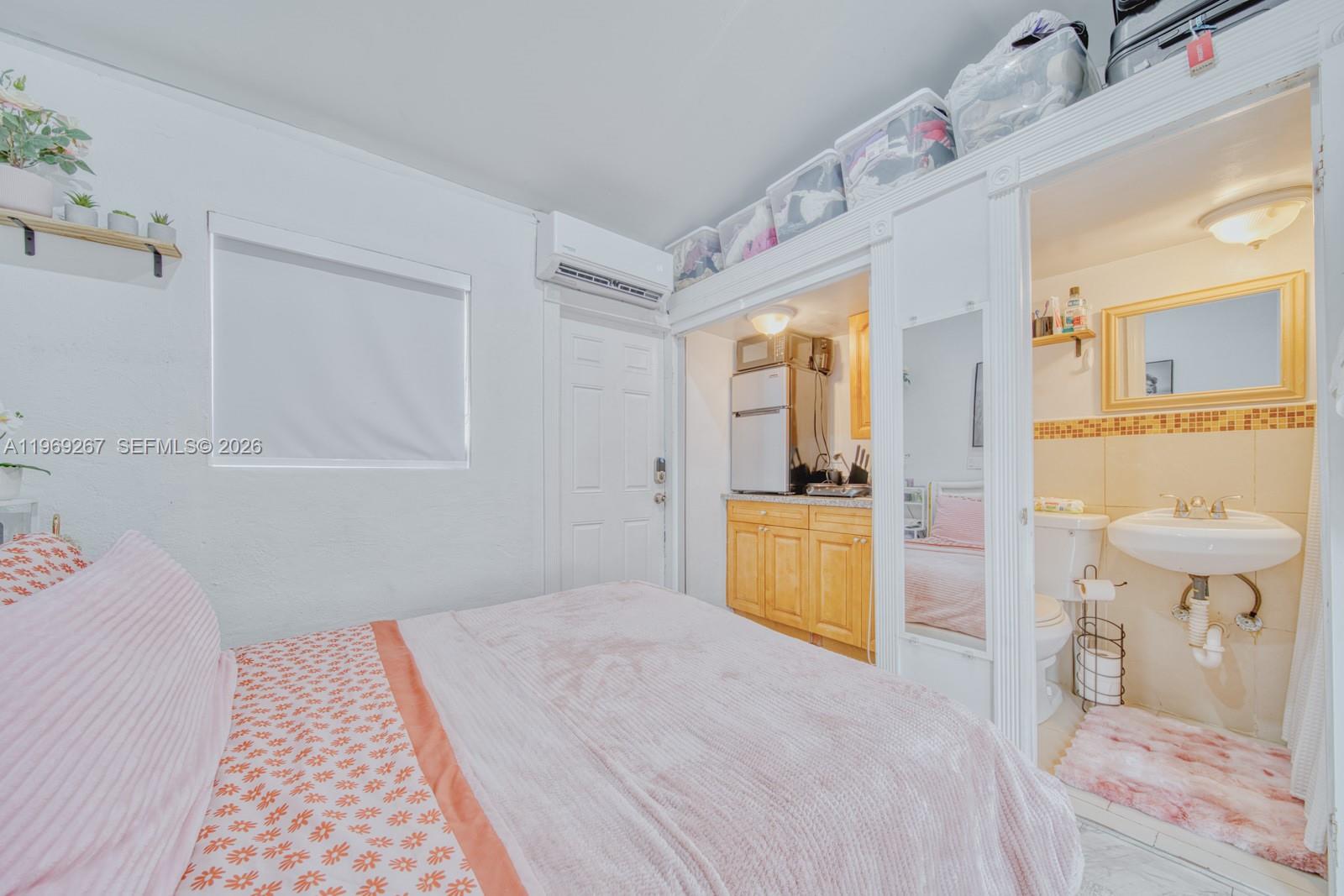 SHENANDOAH PARK - Residential